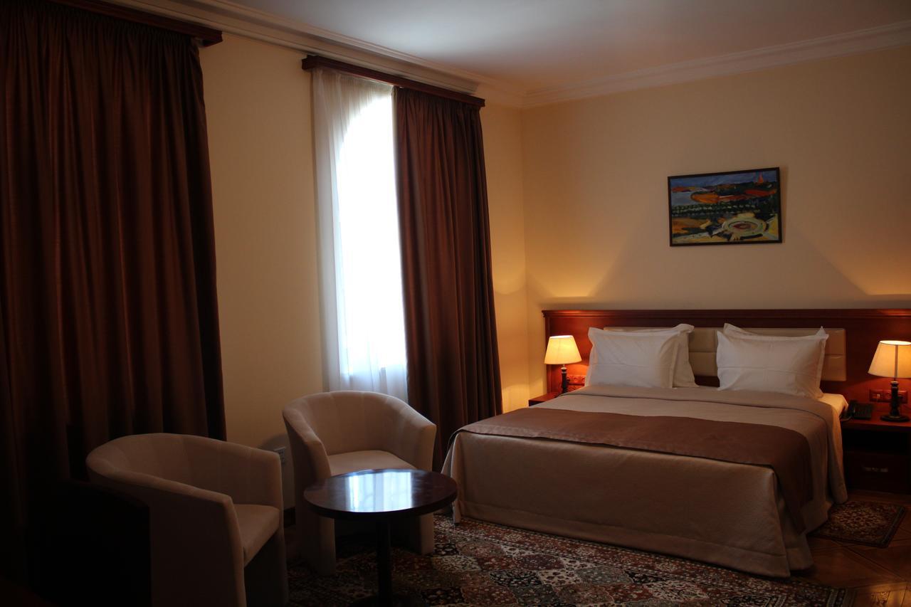 Areve Residence Boutique Hotel Jerevan Buitenkant foto