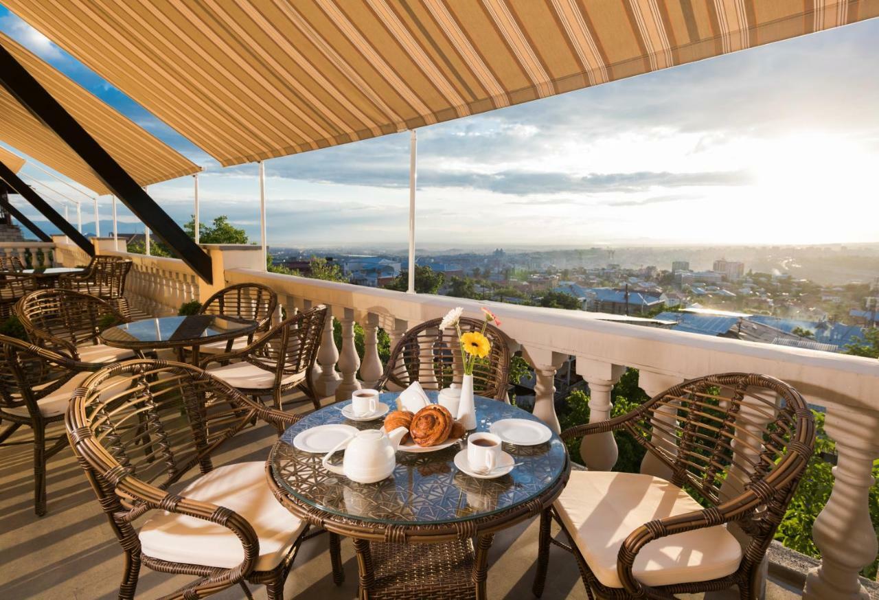 Areve Residence Boutique Hotel Jerevan Buitenkant foto
